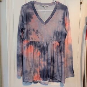 DAVI & DANI Gray and Coral Tie-Dye V-Neck Tunic Sz Lg